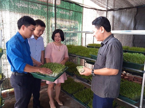 c2421d30bd8b5bd5029a