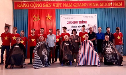 cắt tóc