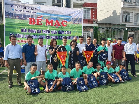 giải bóng đá