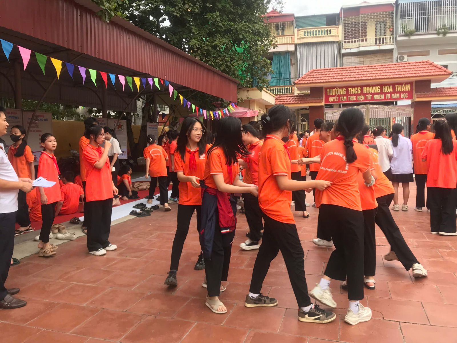 trò chơi Rồng rắn lên mây
